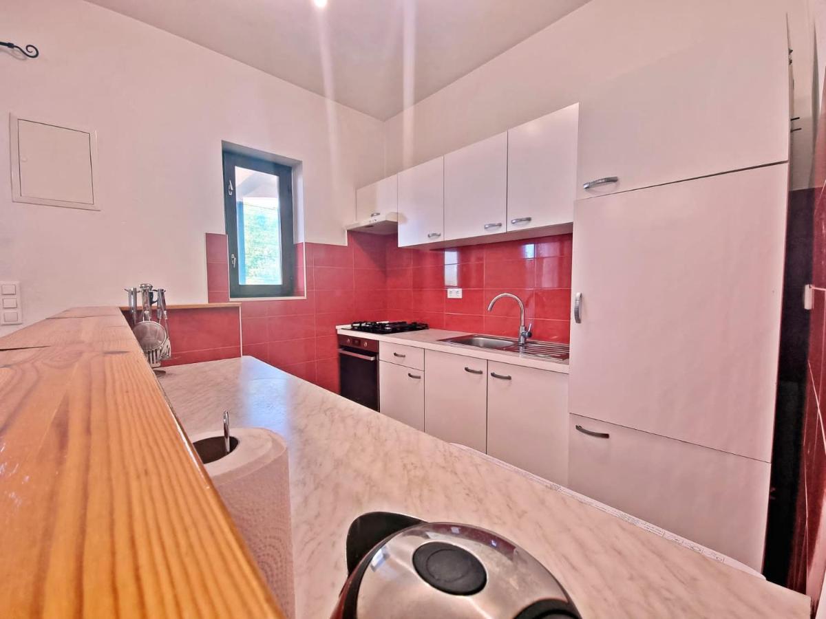 Apartman Irena With Terase End Private Parking Округ-Доньи Экстерьер фото